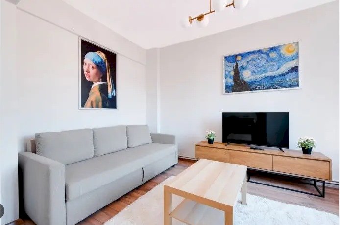 What is the current demand for rental apartments in Beşiktaş?